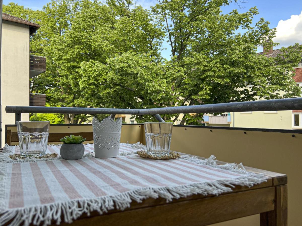 M&D Apartments Naehe Volkspark Mit Balkon - Netflix - Kueche Kaiserslautern Exteriör bild